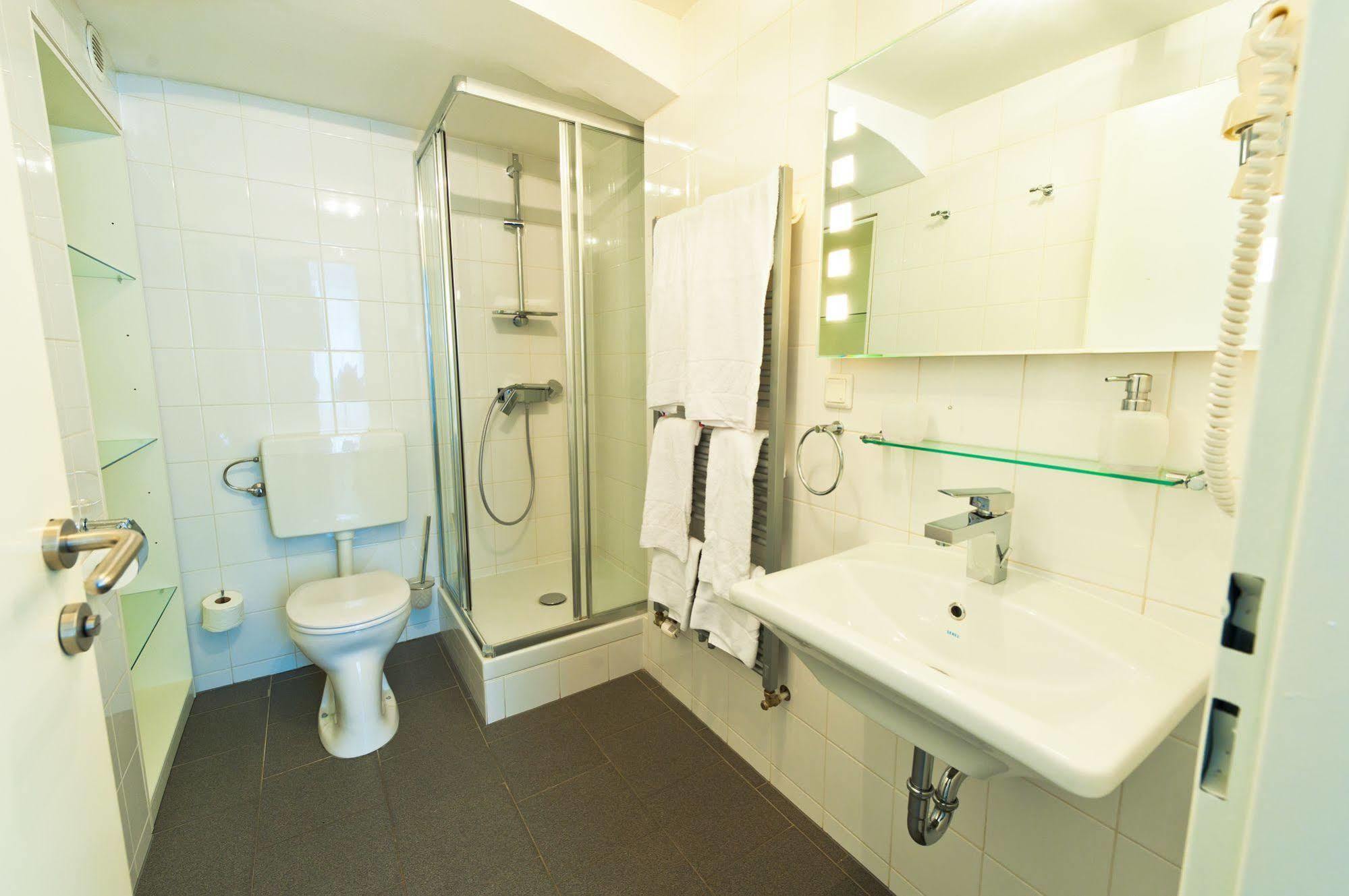VOX Design Hotel Wenen Buitenkant foto