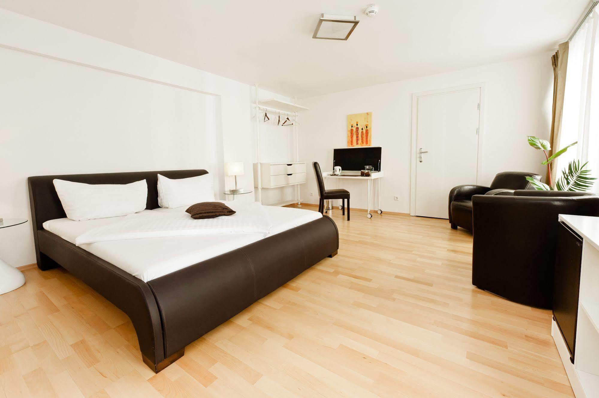 VOX Design Hotel Wenen Buitenkant foto